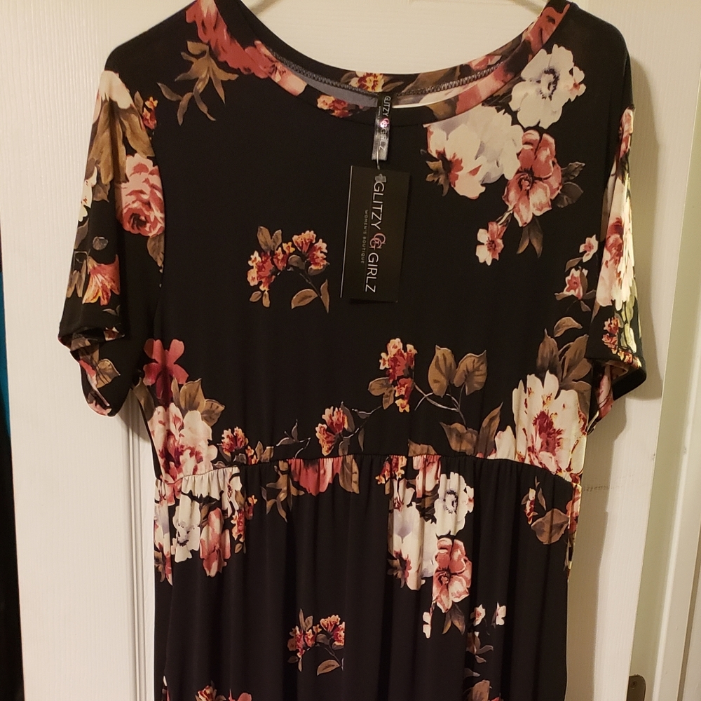 Long dress with pockets